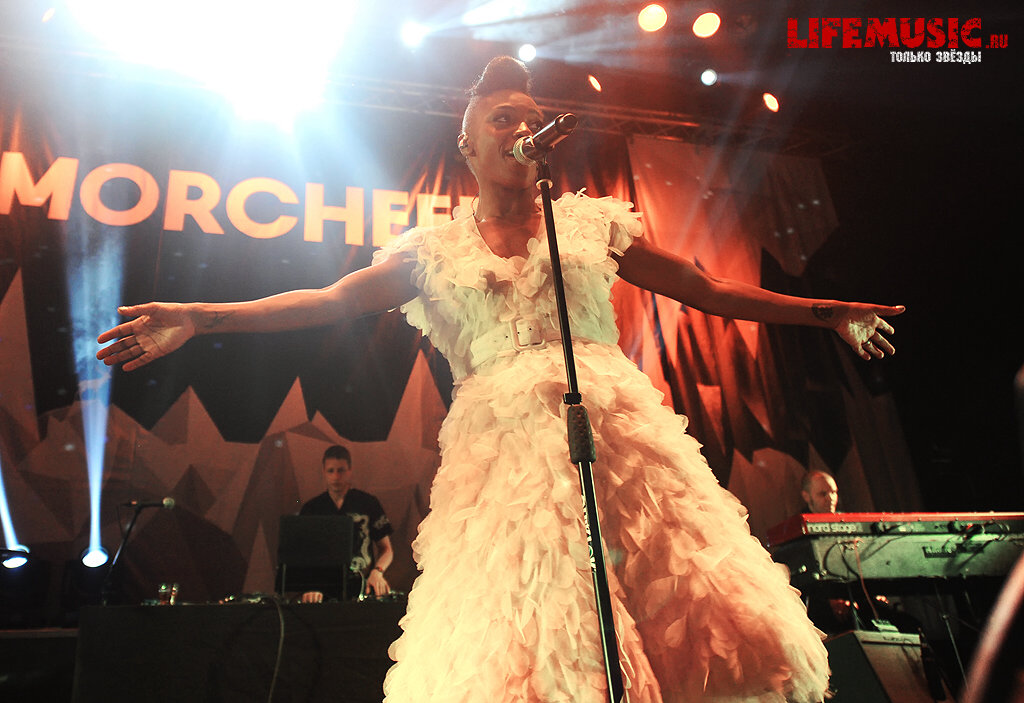 Фото 10. Концерт группы Morcheeba в Москве в 2014 году.