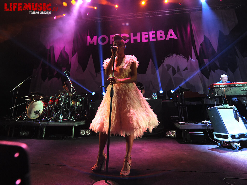 Фото 23. Концерт группы Morcheeba в Москве в 2014 году.