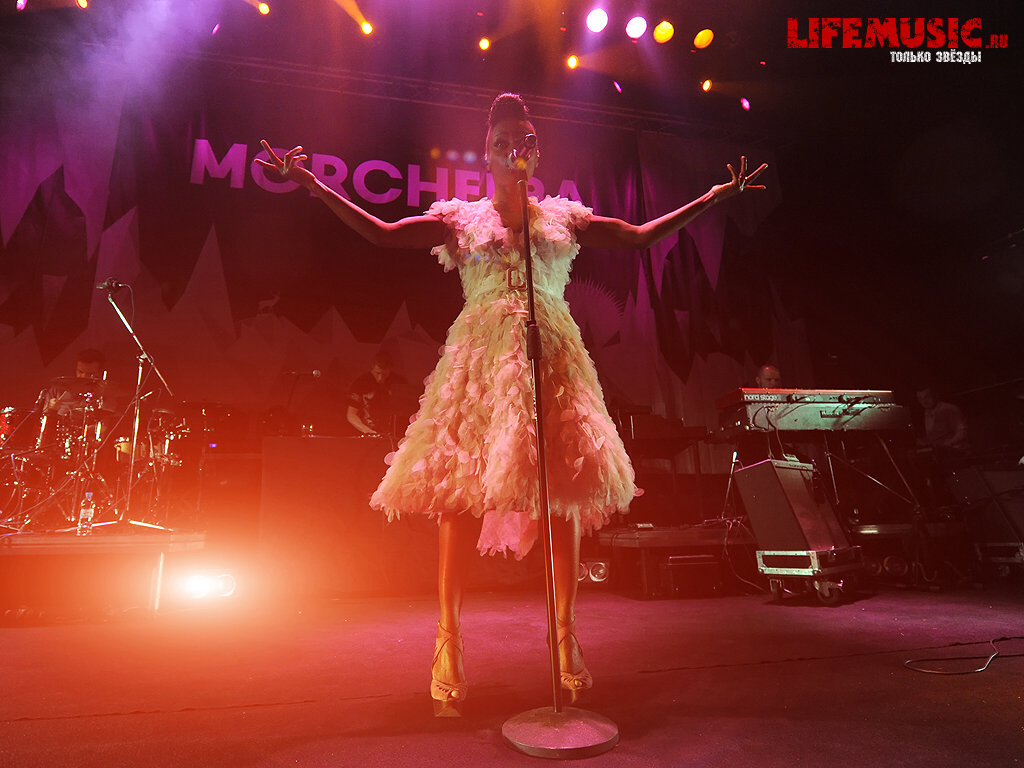 Фото 26. Концерт группы Morcheeba в Москве в 2014 году.