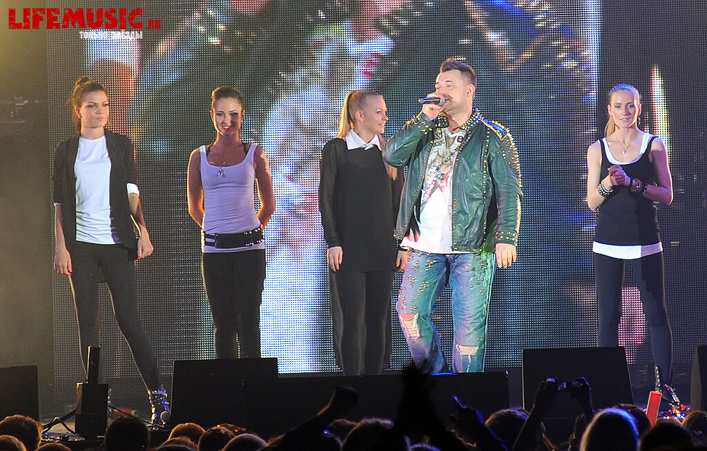   .  1  2013   Arena Moscow.  9