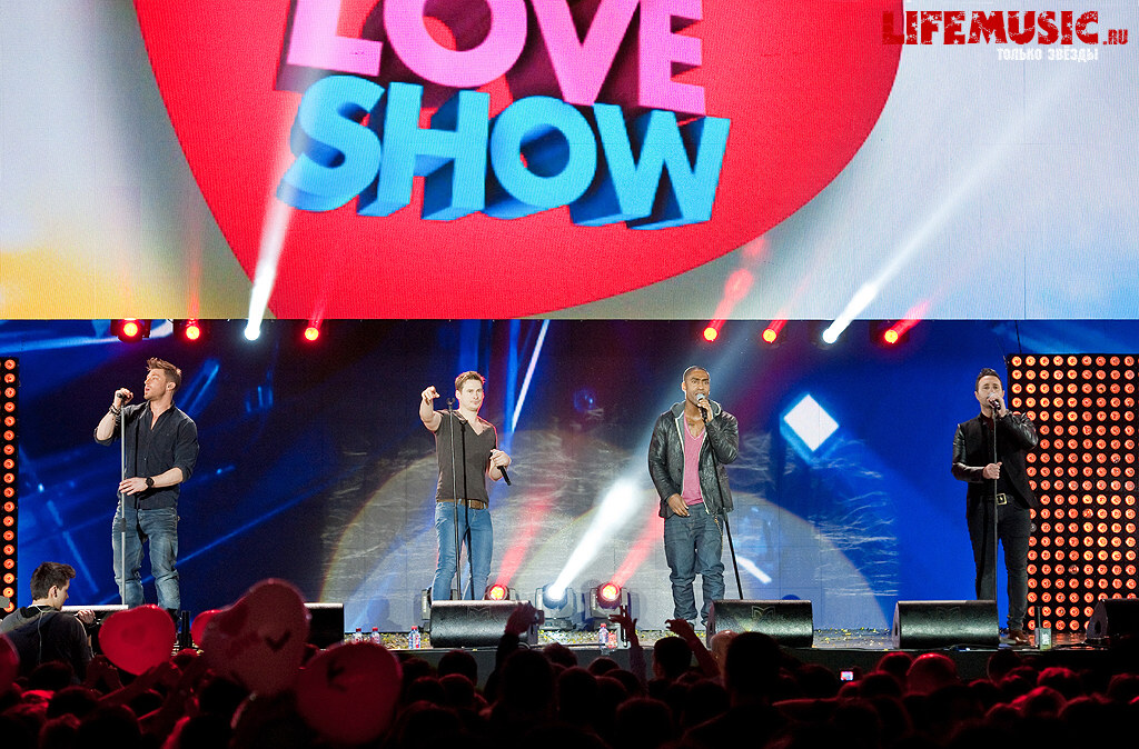  39.   Blue    Big Love Show 2013.