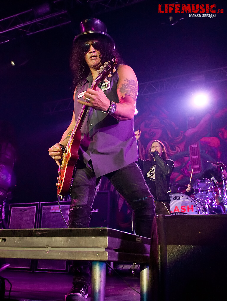  13.  Slash feat. Myles Kennedy and The Conspirators  . 16  2013 .  .