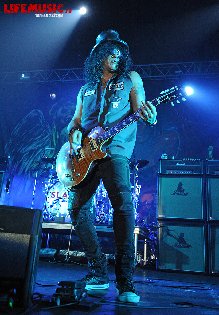  19.  Slash feat. Myles Kennedy and The Conspirators  . 16  2013 .  .