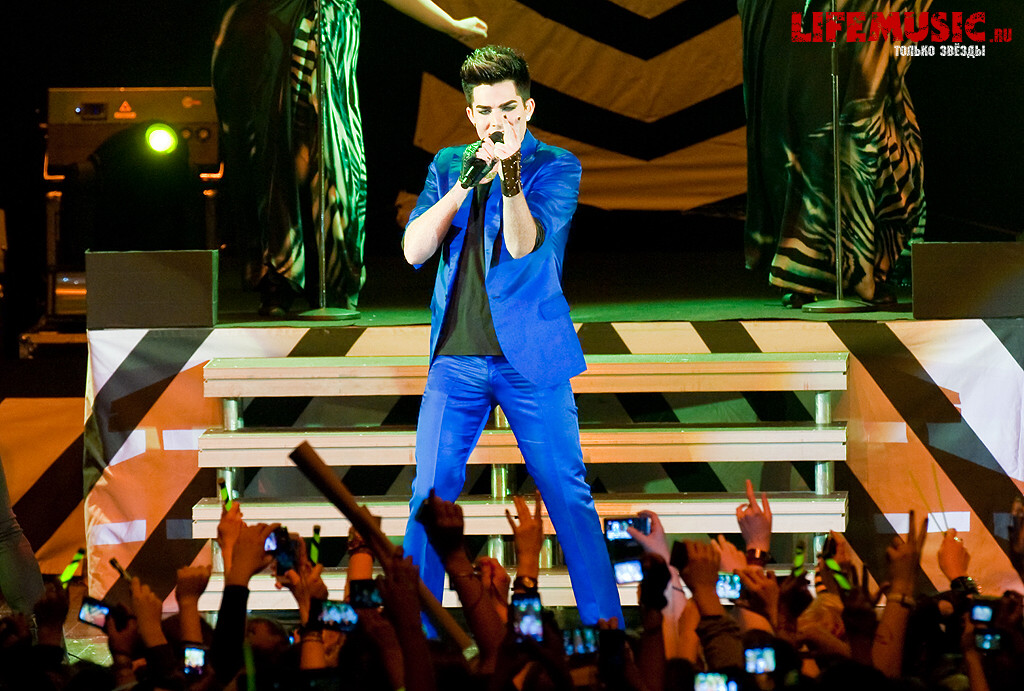  8.  Adam Lambert    2013 