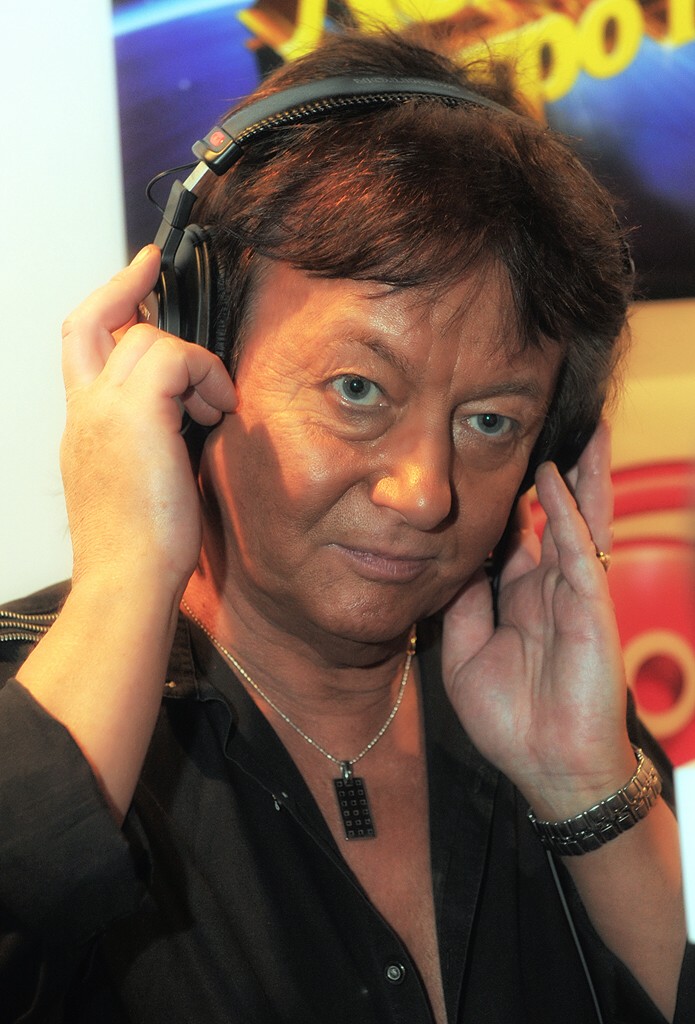  58.      FM  2011 