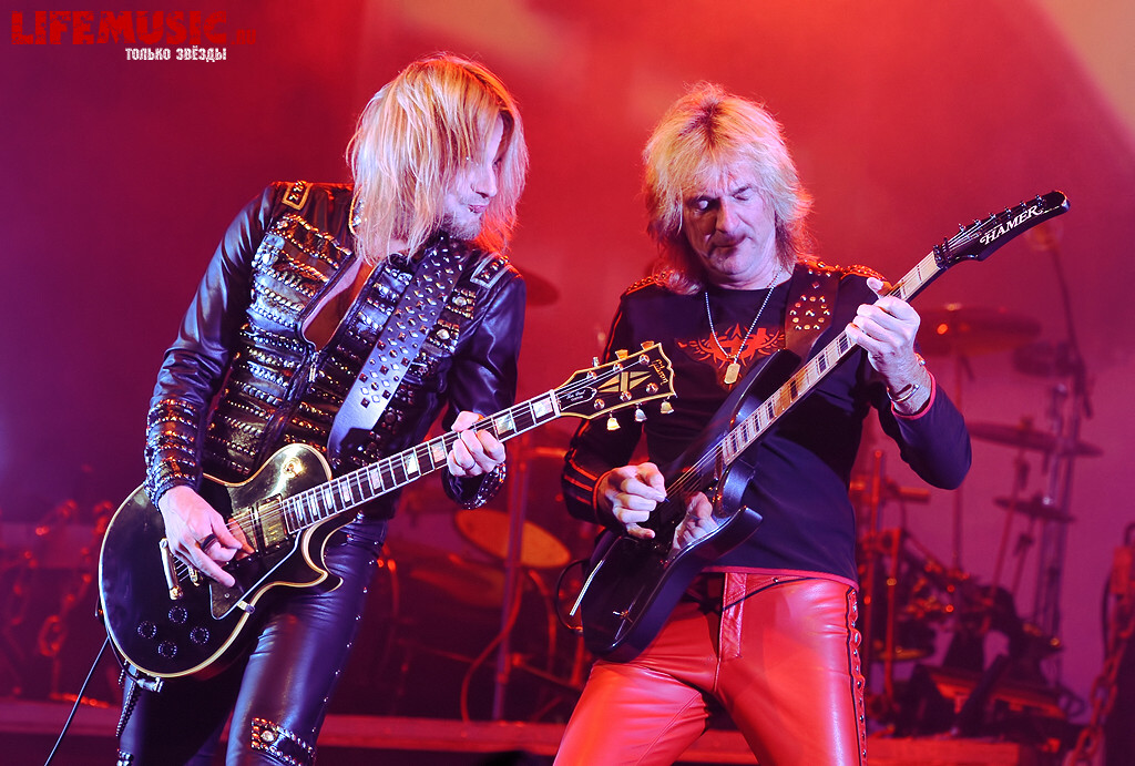  22.  Judas Priest  . Stadium Live. 18  2012 .