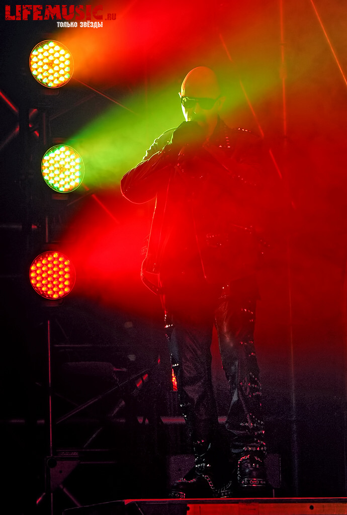  29.  Judas Priest  . Stadium Live. 18  2012 .