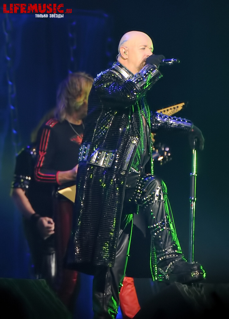  40.  Judas Priest  . Stadium Live. 18  2012 .