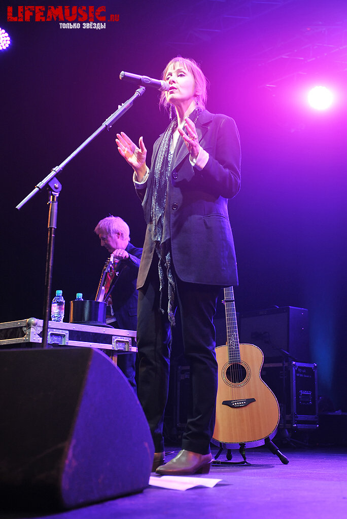  8.  Suzanne Vega  .  Arena Moscow. 18  2013 .
