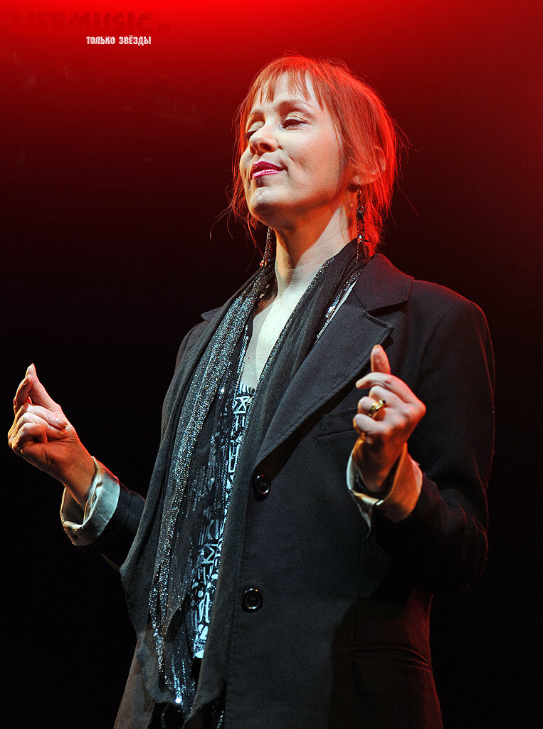  36.  Suzanne Vega  .  Arena Moscow. 18  2013 .
