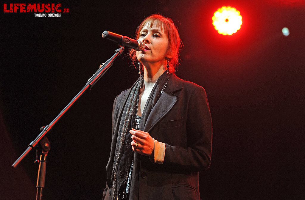  40.  Suzanne Vega  .  Arena Moscow. 18  2013 .
