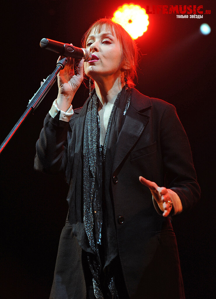  42.  Suzanne Vega  .  Arena Moscow. 18  2013 .