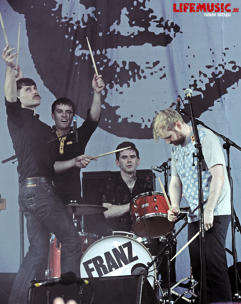  74.  Franz Ferdinand  . . 21  2012 .