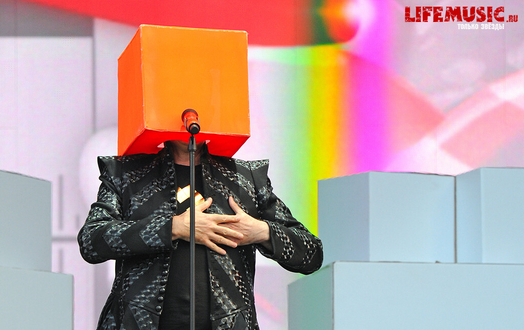  3.  Pet Shop Boys  . . 21  2012 .