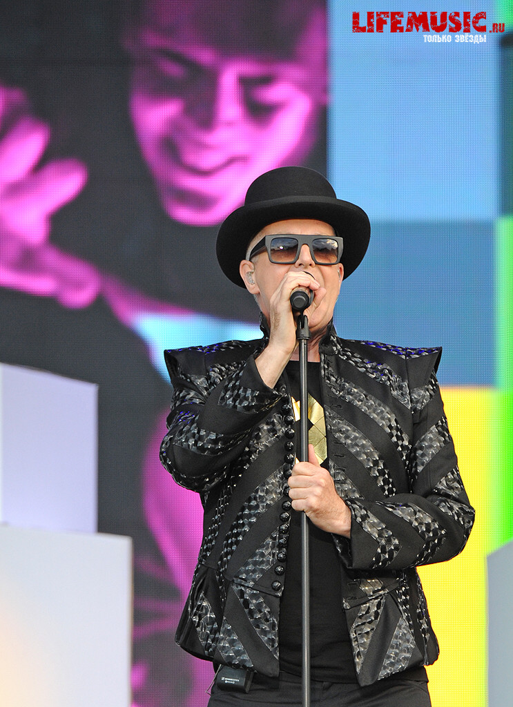  20.  Pet Shop Boys  . . 21  2012 .