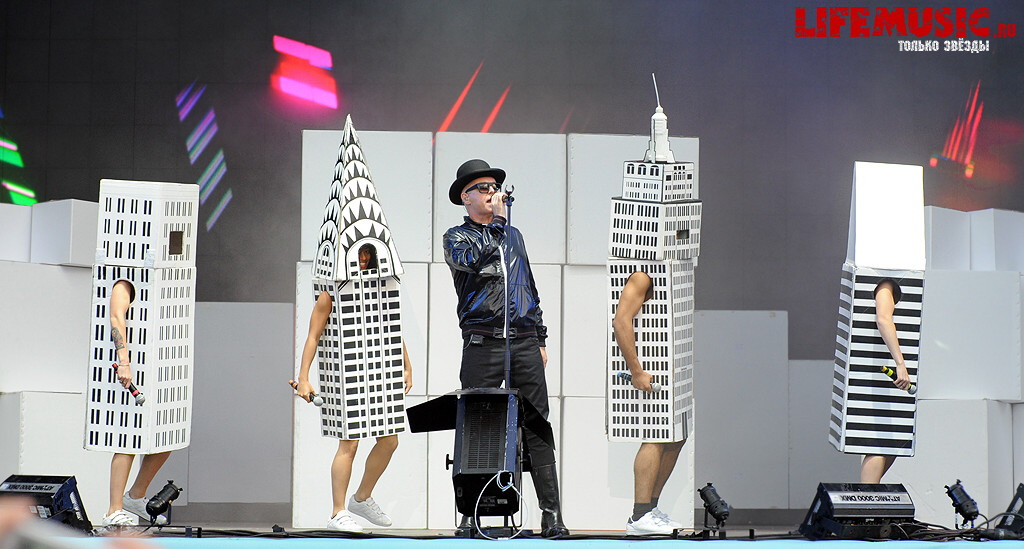  34.  Pet Shop Boys  . . 21  2012 .