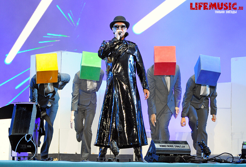  128.  Pet Shop Boys  . . 21  2012 .