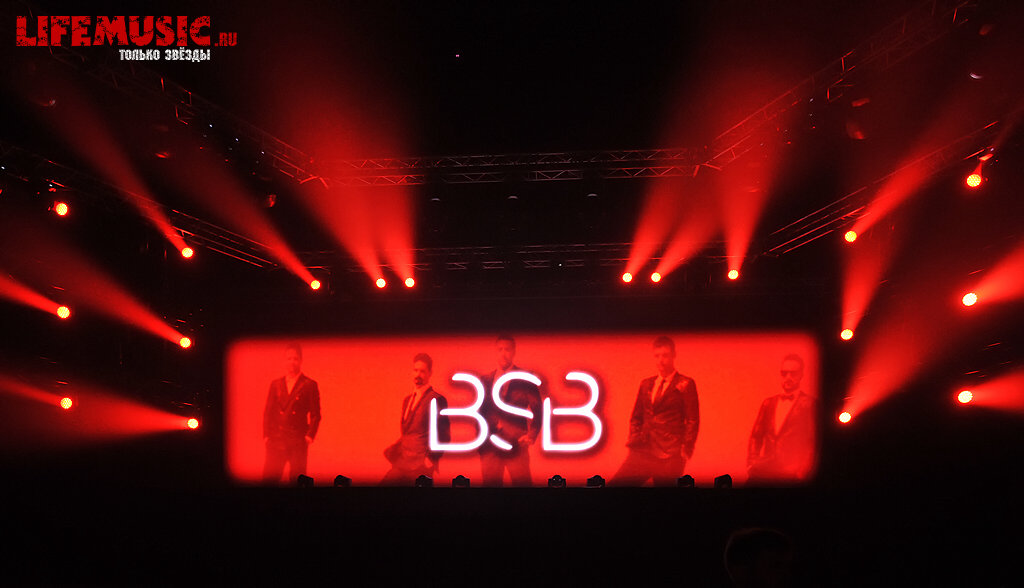  44.   Backstreet Boys    2014 