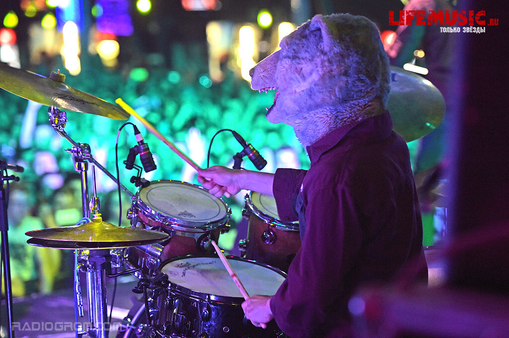  29   Man With A Mission    Ray Just Arena 29  2015