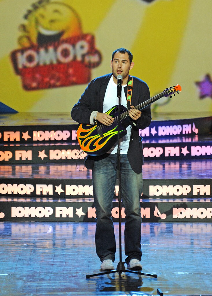  116.     FM   2011  .