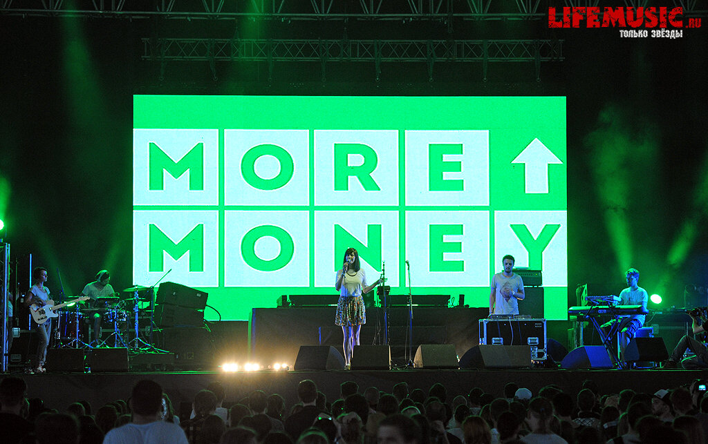  24.  Moremoney   Park Live. 30  2013 .