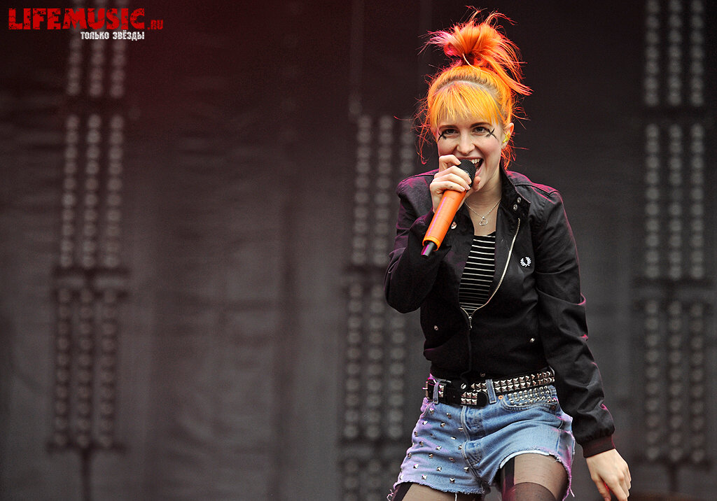  28.  Paramore   Park Live. 30  2013 .
