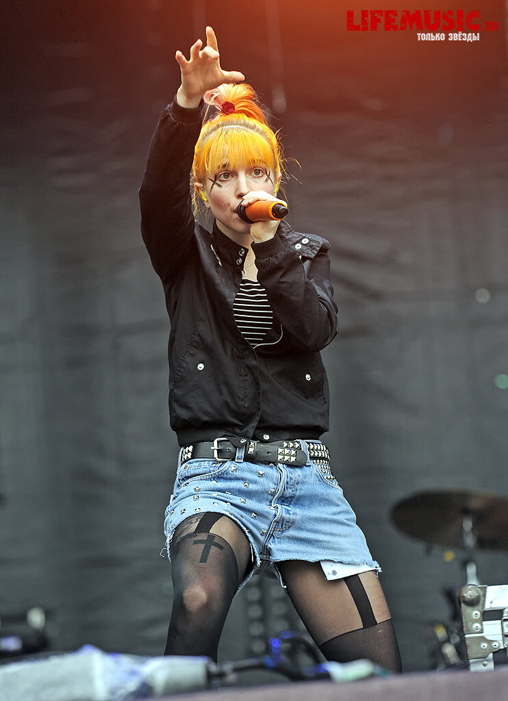 30.  Paramore   Park Live. 30  2013 .