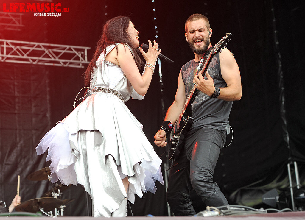  37.  Within Temptation   Park Live. 30  2013 .