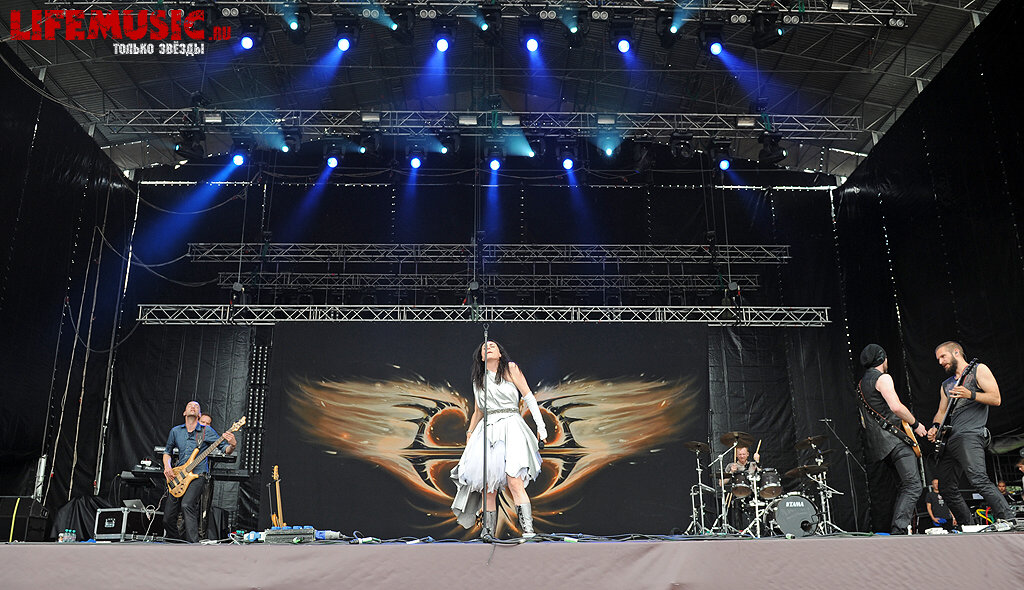  52.  Within Temptation   Park Live. 30  2013 .