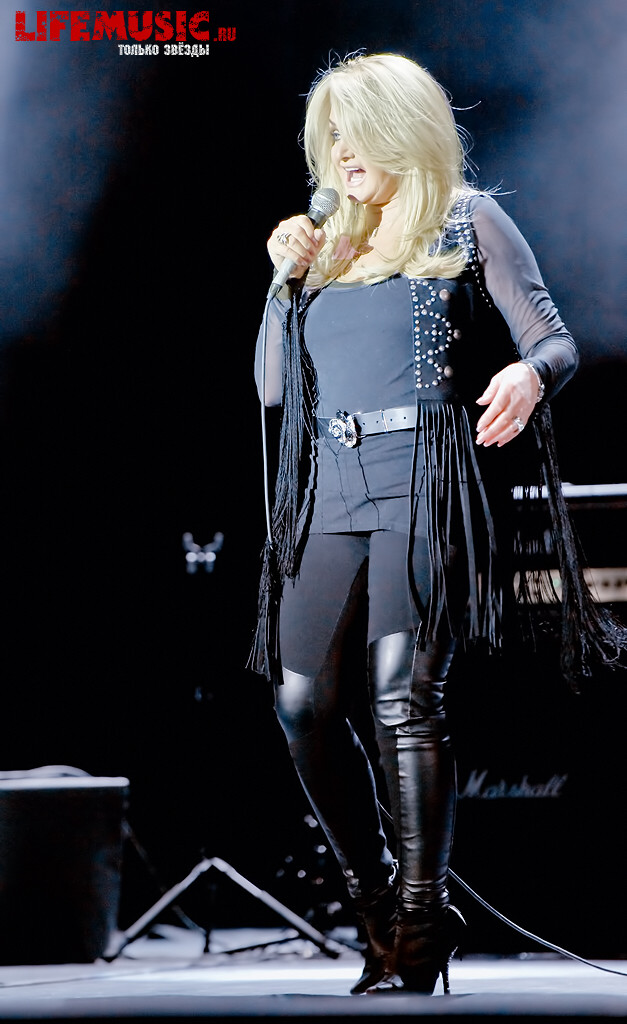  Bonnie Tyler  .  6.    / 4  2012