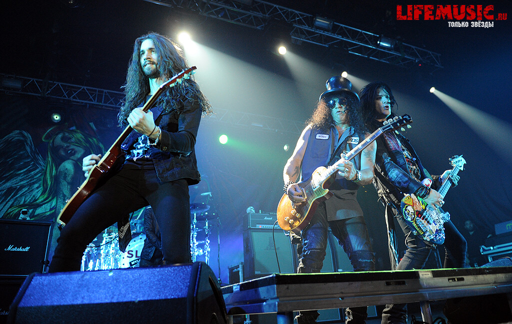  34.  Slash feat. Myles Kennedy and The Conspirators  . 16  2013 .  .