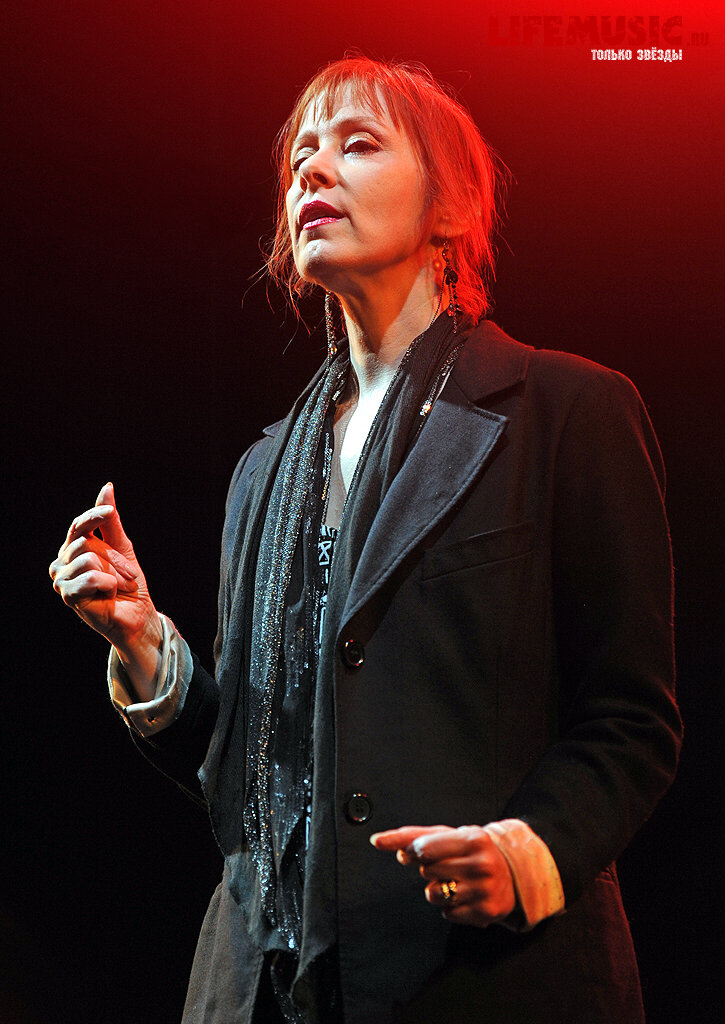  38.  Suzanne Vega  .  Arena Moscow. 18  2013 .