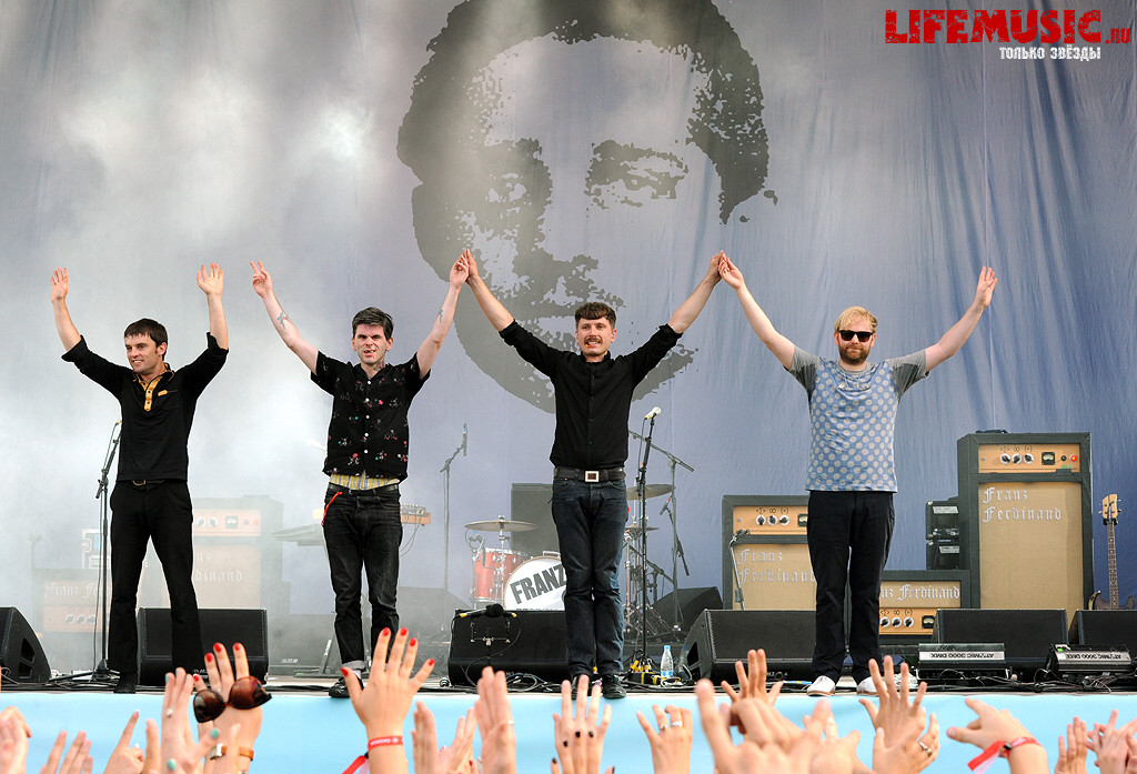  80.  Franz Ferdinand  . . 21  2012 .