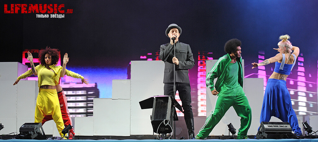  89.  Pet Shop Boys  . . 21  2012 .
