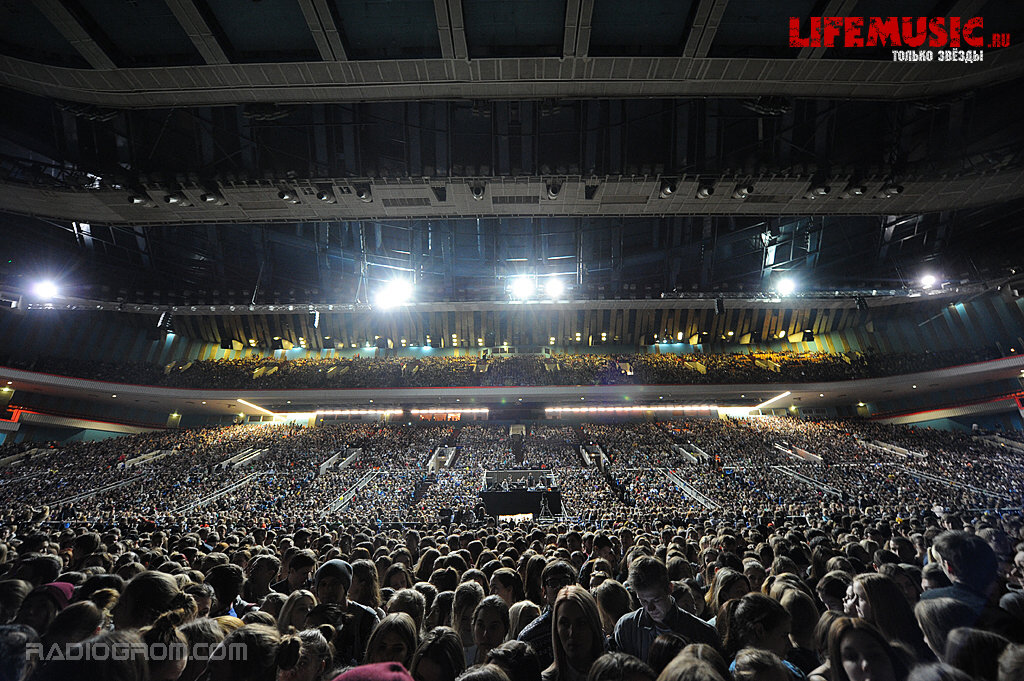 Сколько вмещает зал. Концертный зал Олимпийский в Москве. Олимпийский стадион Москва концертный зал. Стадион Олимпийский Москва концерт. Олимпийский зал 2022.