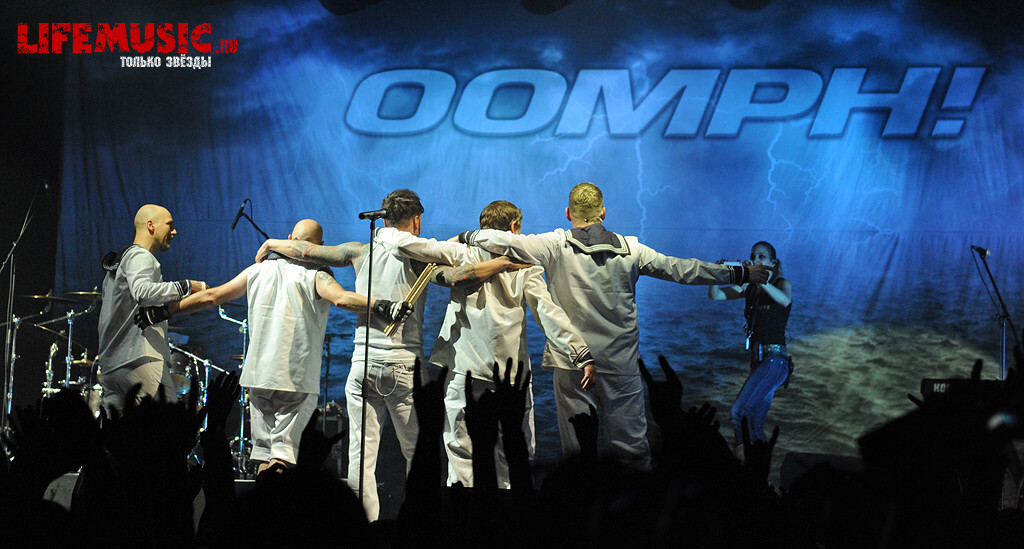  25.  Oomph!  .   (Arena Moscow). 24  2012 .